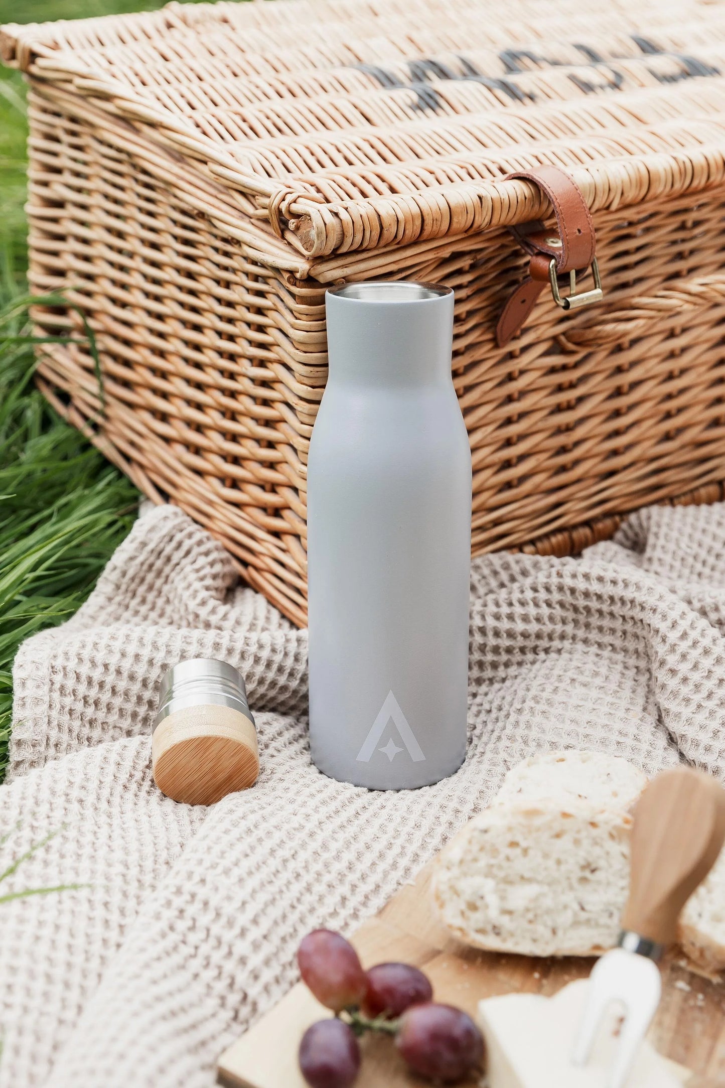 Insulated Travel Drinks Bottle - 500ml