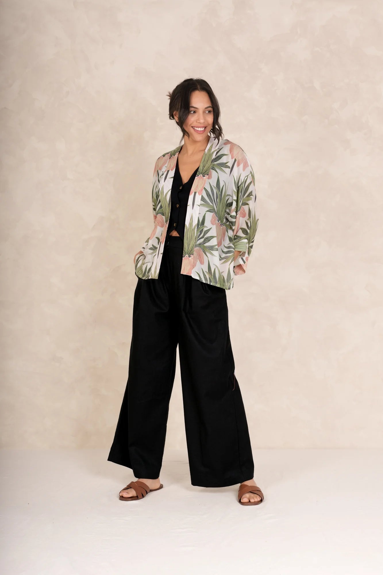 Deco Bud Ivory Kimono - One Hundred Stars