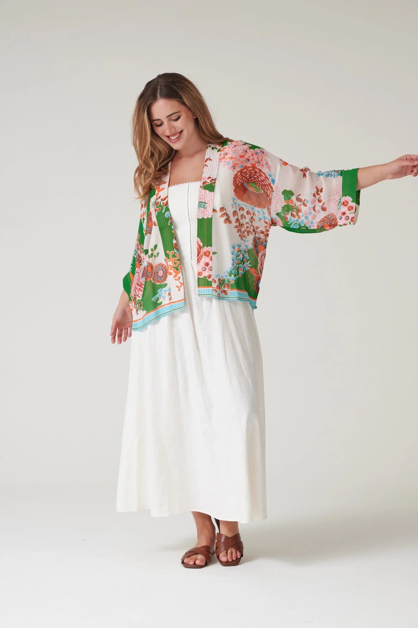 Kitsch Bouquet Green Kimono - One Hundred Stars