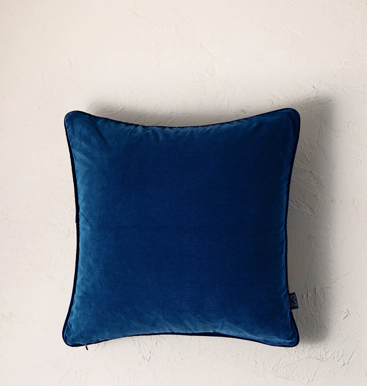 Elizabeth Scarlett Pineapple Cushion - Cobalt