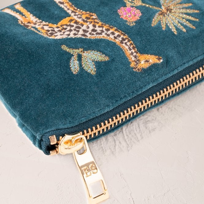Elizabeth Scarlett Wild Giraffe Palm Coin Purse - Teal