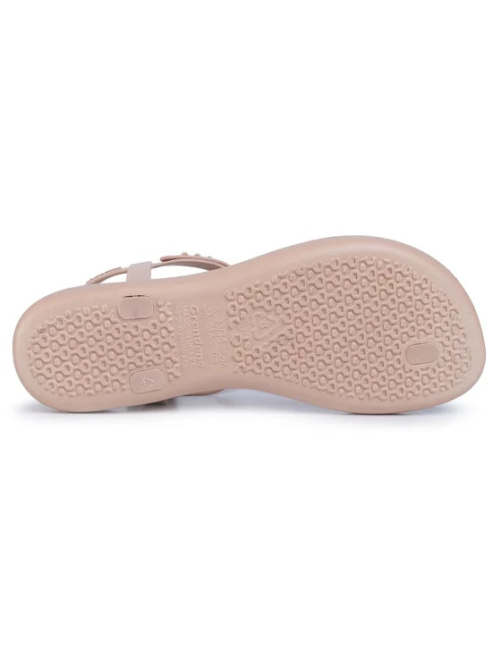 Ipanema - Charm Sandal Ivory Link