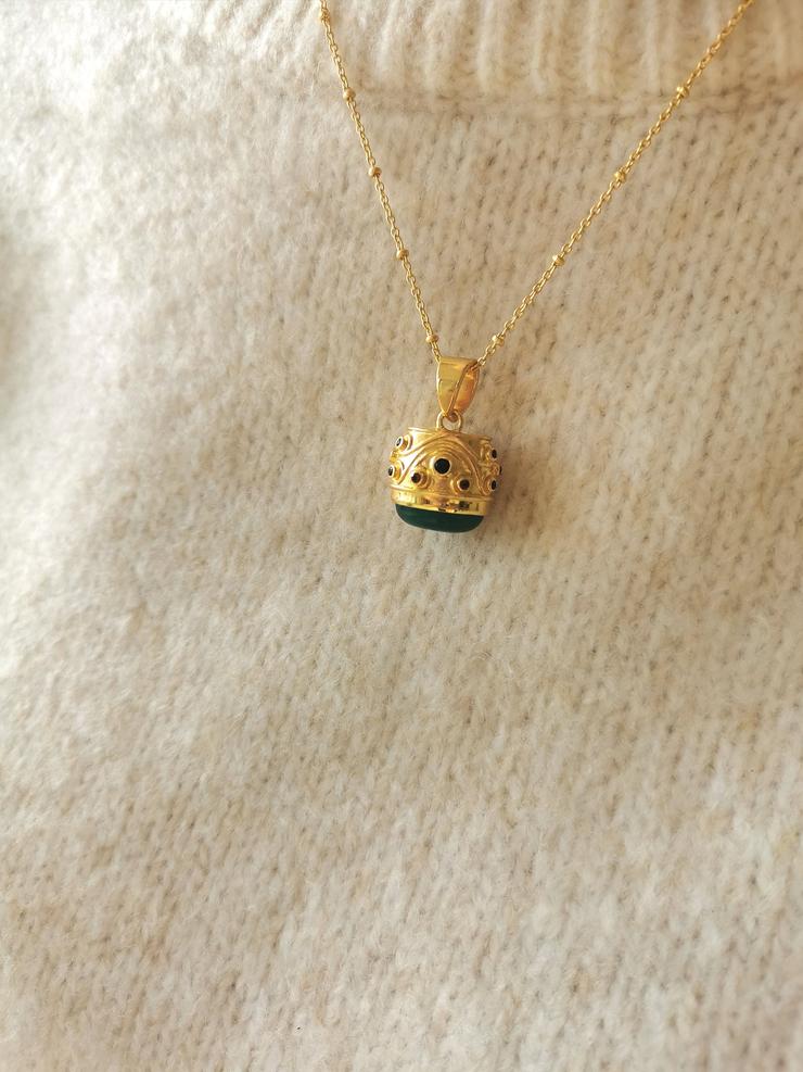 My Doris Green Onyx & Garnet Pendant