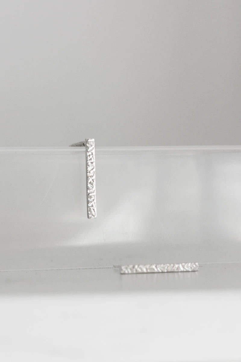 Fawn & Rose Textured Bar Stud Earrings