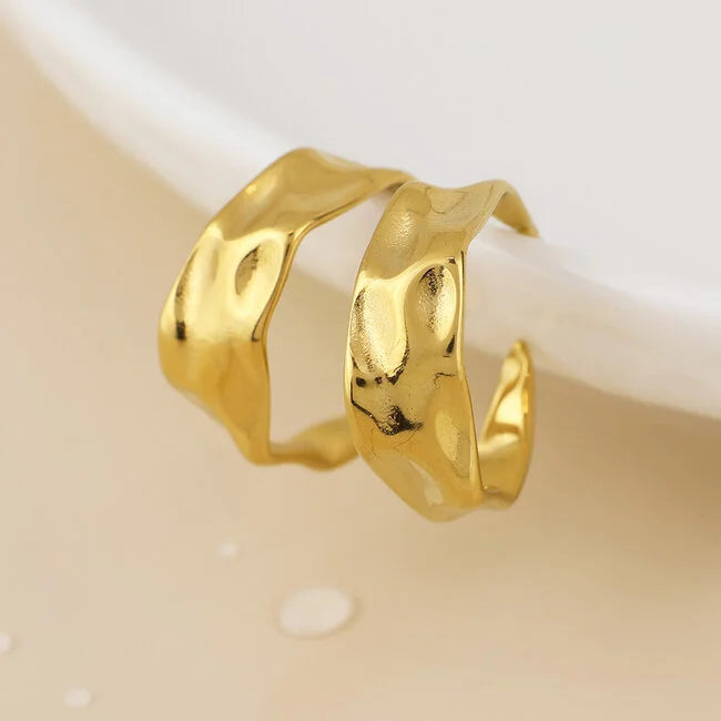 POM - 14k Gold plated waterproof Earrings Hoop Melty Organic Texture