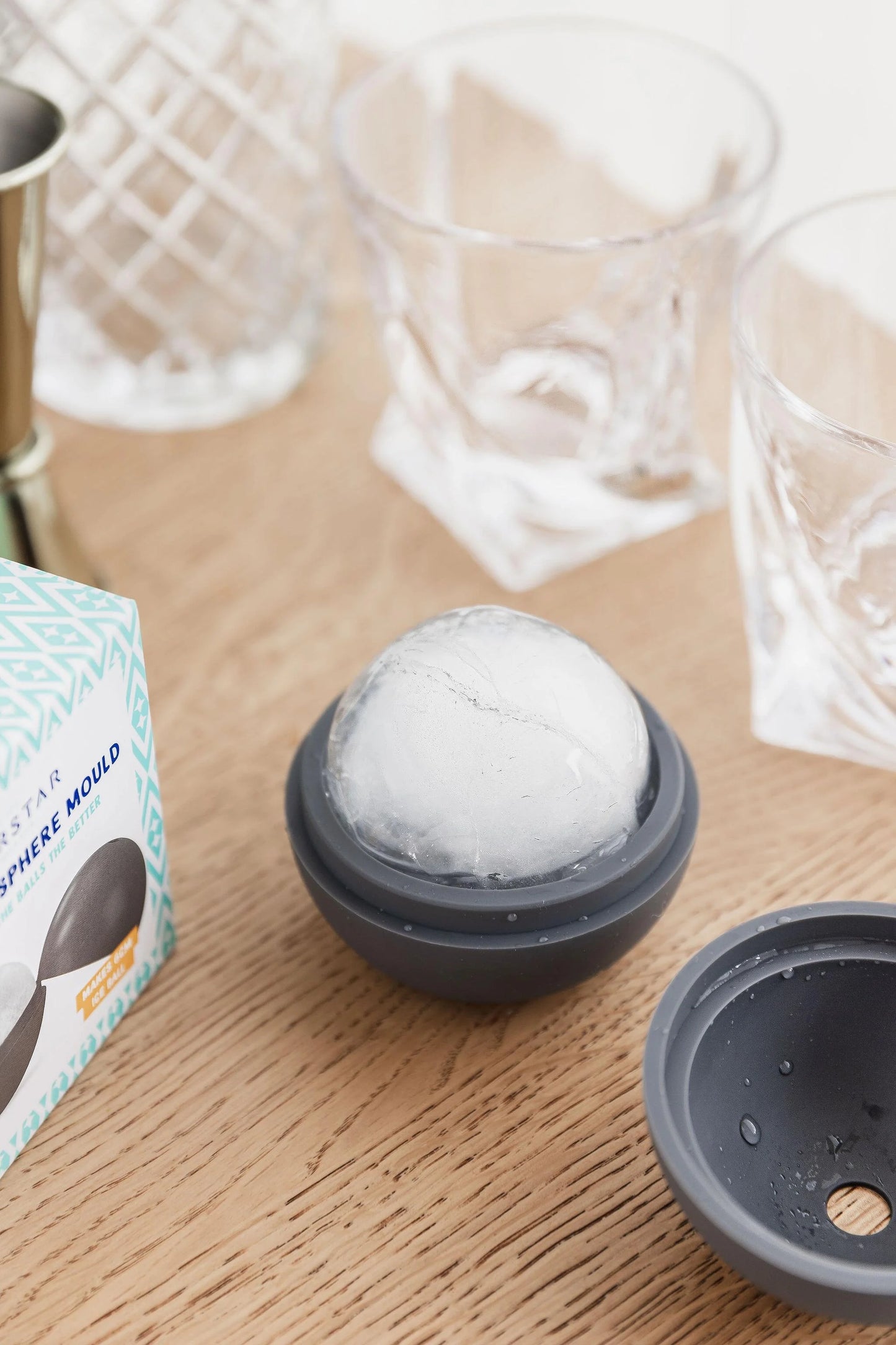 Giant Ice Sphere Mould