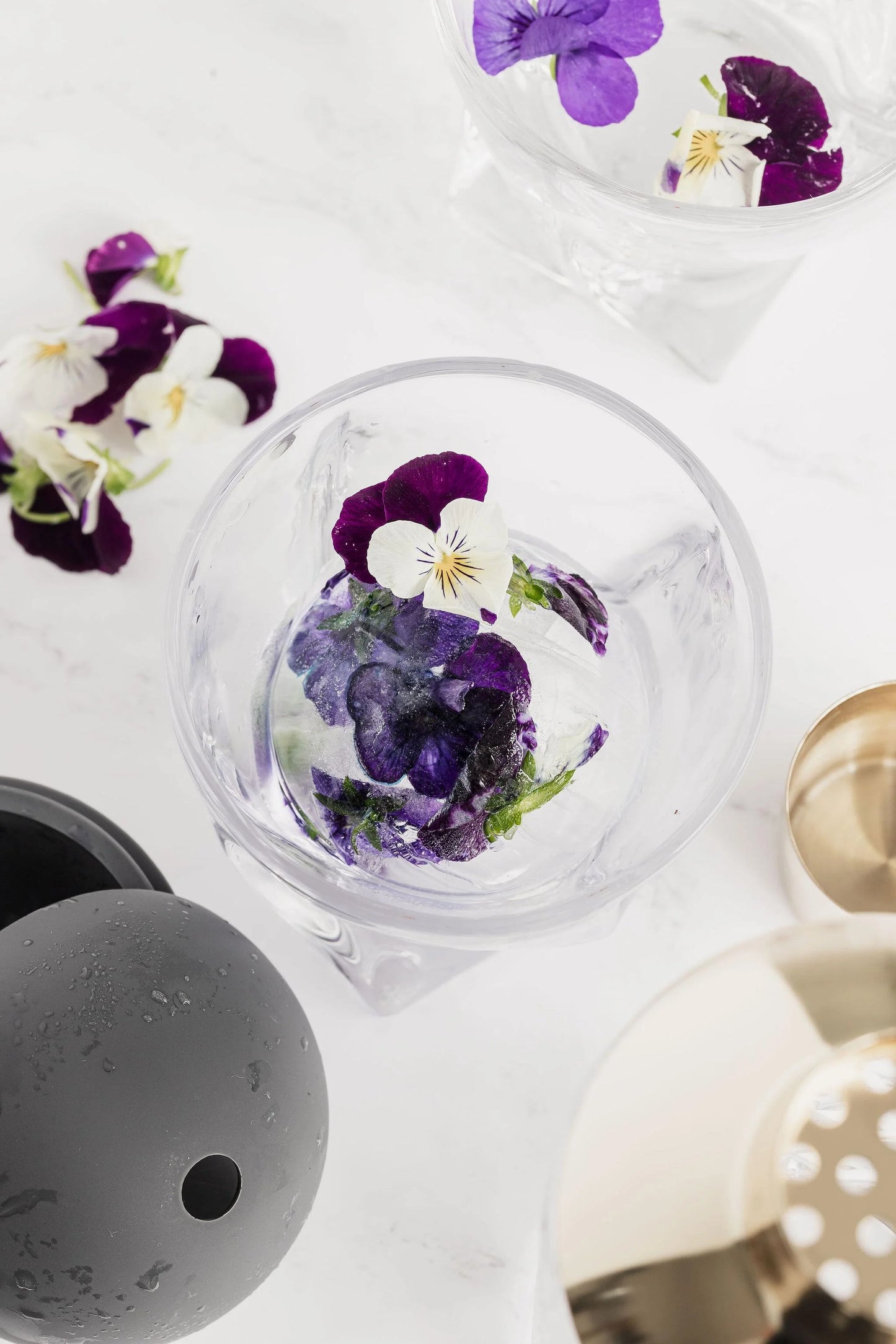 Giant Ice Sphere Mould