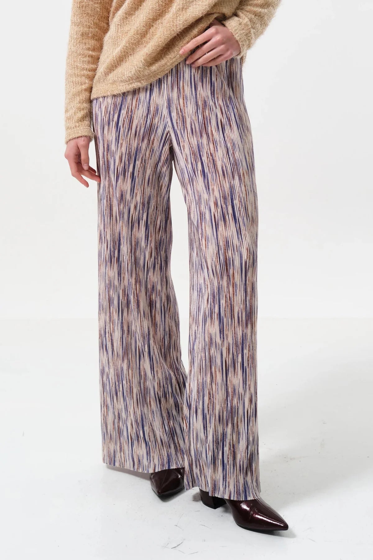Louche - Clothide Line Print Pleat Trousers
