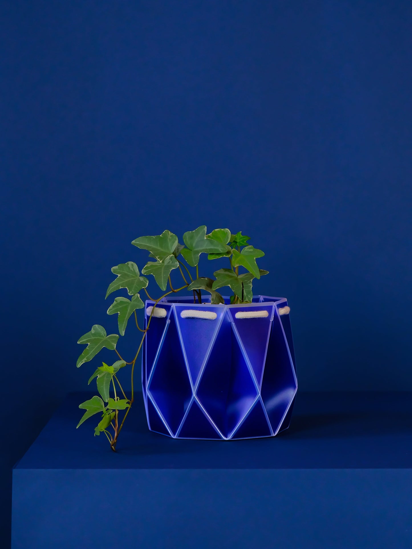 POTR Origami Plant Pot 15cm - Navy