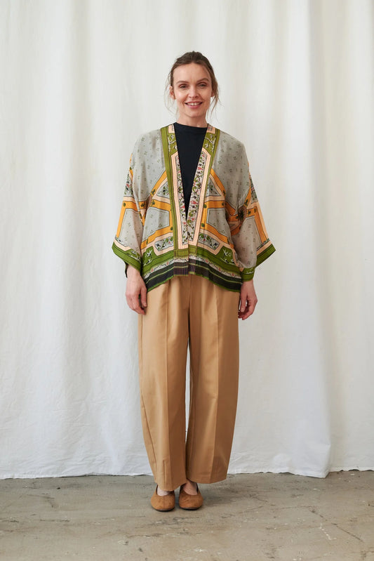 One Hundred Stars - Fleur De Lys Gold Kimono