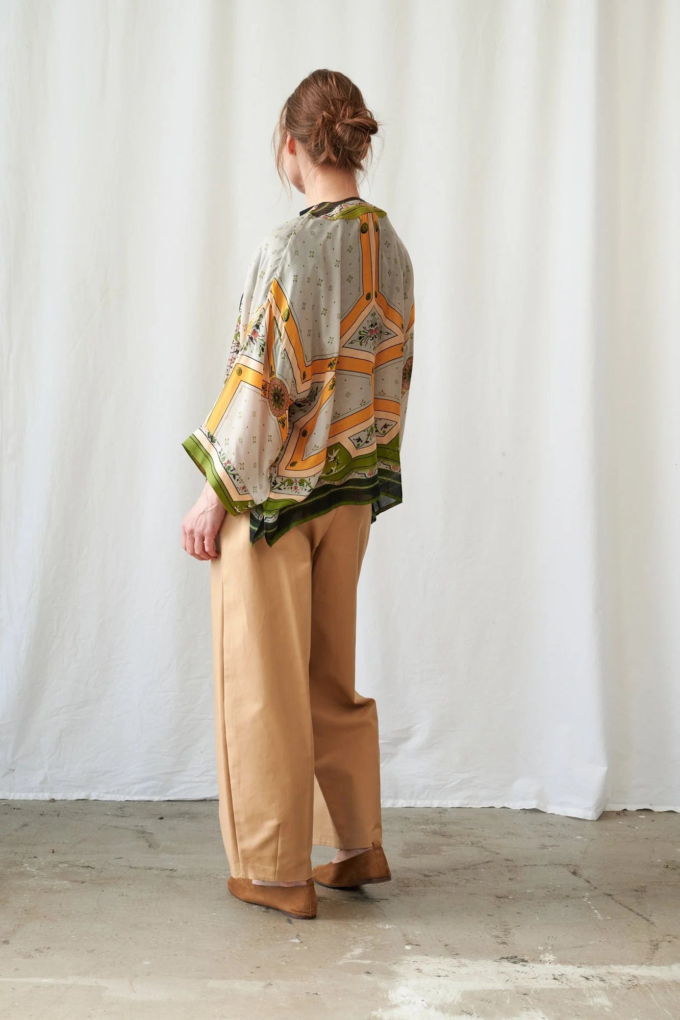 One Hundred Stars - Fleur De Lys Gold Kimono