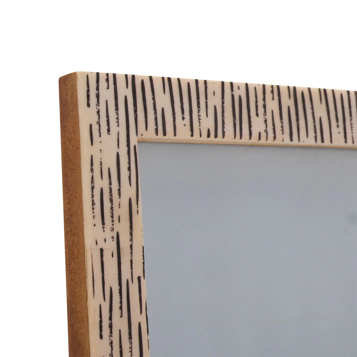 Hestia Striped Bone Photo Frame 4" x 6"