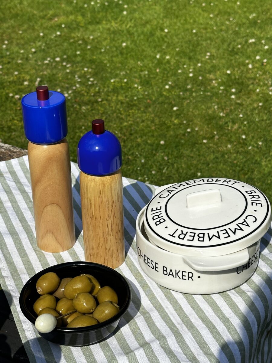 Maegen Large Salt/Pepper Grinder - Royal Blue