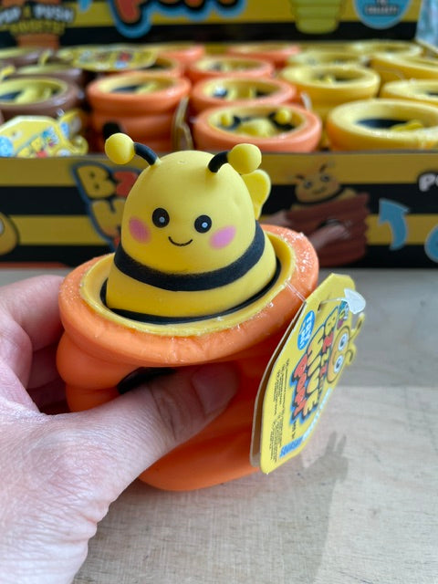 Play Hub - Beehive BZZZZ Hive Pop