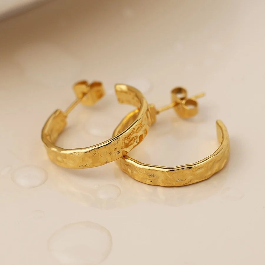 POM WATERPROOF - Gold Plated Stainless Steel Hammered C-Hoop Earrings