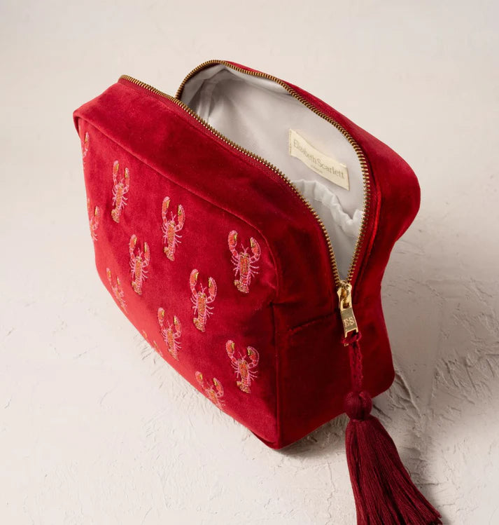 Elizabeth Scarlett - Lobster Wash Bag
