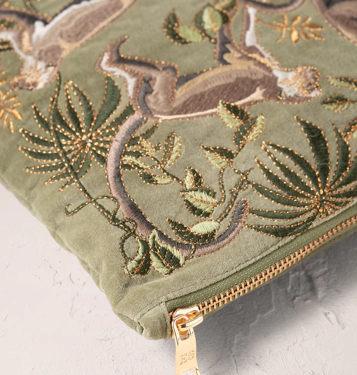 【送料関税込】Elizabeth Scarlett / Monkeys Everyday Pouch Monkeys Everyday Pouch – Elizabeth Scarlett