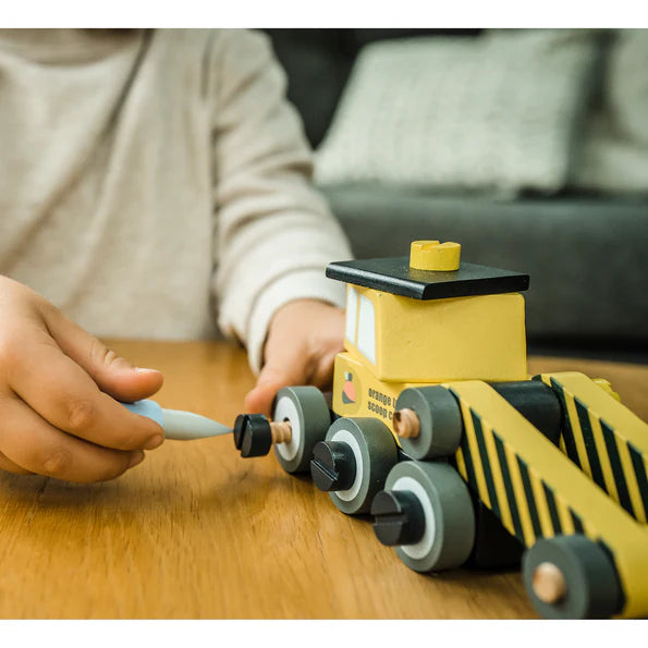 Orange Tree Toys - Buildable Digger