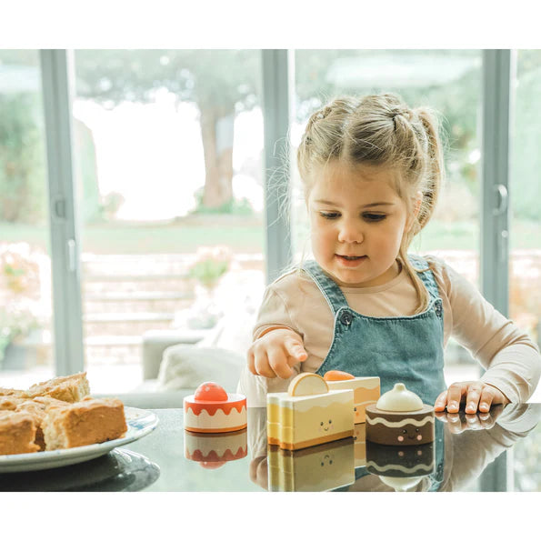 Orange Tree Toys - Happy Treats - Cakes