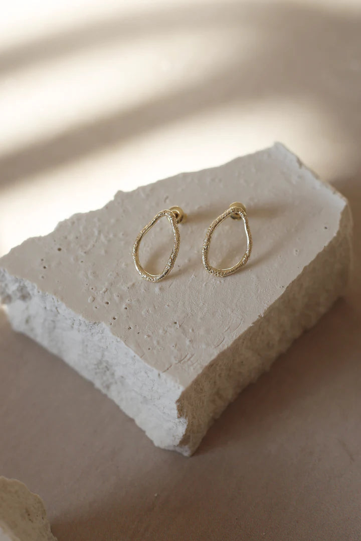 Tutti & Co Seize Earrings - Gold