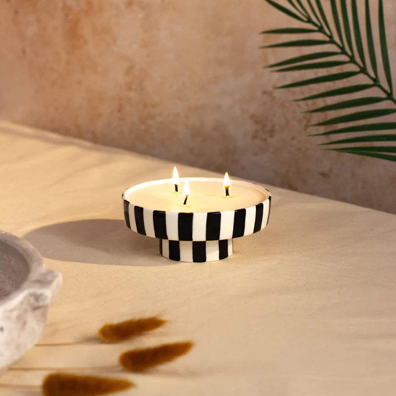 Zesty Lemons Trade Marrakesh: Small Pedestal Candle - Passionfruit & Vanilla