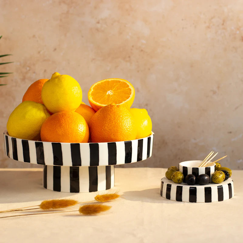 Zesty Lemons Trade Marrakesh: Small Pedestal Candle - Passionfruit & Vanilla
