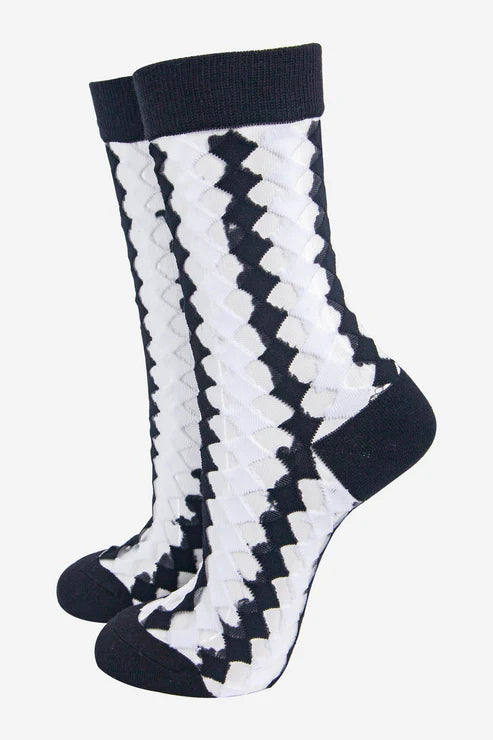 Sock Talk Women's Sheer Ankle Socks- Black/White, Diamond