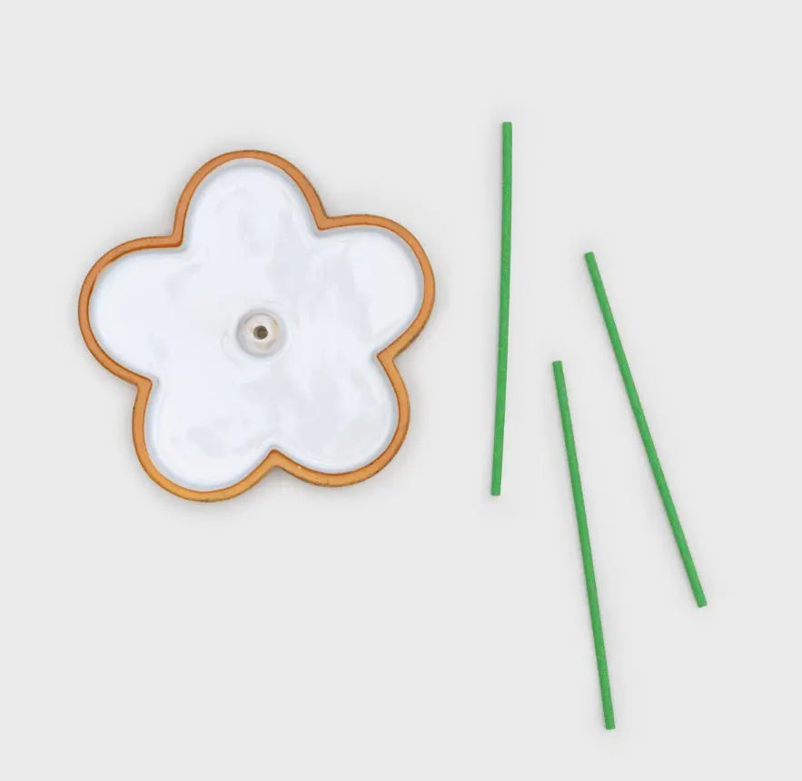 Luckies - Bouquet Mello Flower Shaped Incense Holder