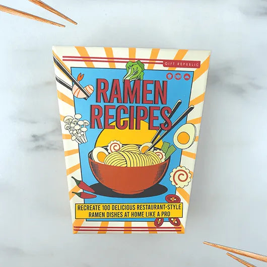 Ramen Recipes – 100 Flavourful Ramen Dishes in a Fun Recipe Card Pack