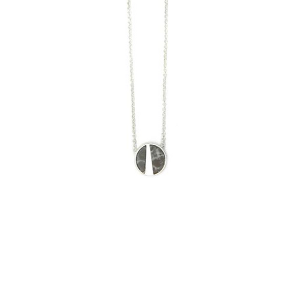 Lark Round Pendant Necklace - Grey Marble (Silver)