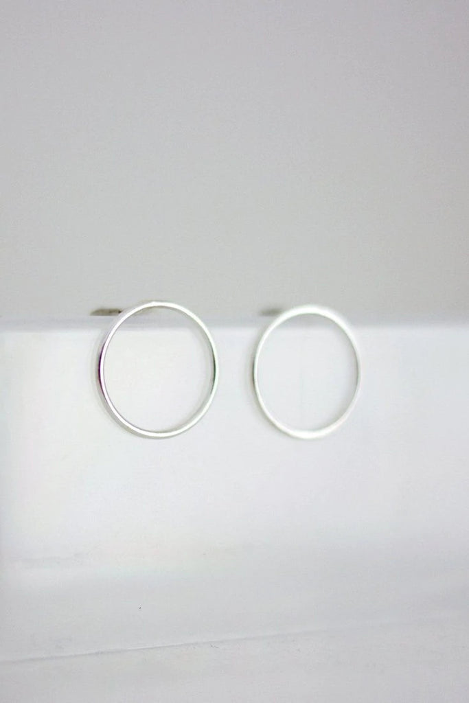 Fawn & Rose Silver Open Circle Stud Earrings